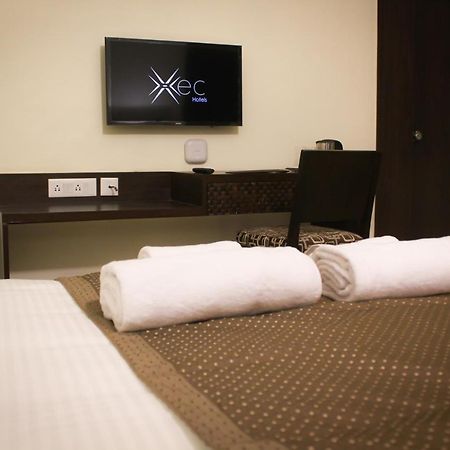 מדגאון Hotel Xec Residency מראה חיצוני תמונה
