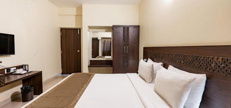 מדגאון Hotel Xec Residency מראה חיצוני תמונה