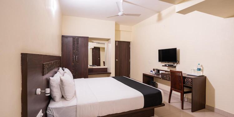 מדגאון Hotel Xec Residency מראה חיצוני תמונה